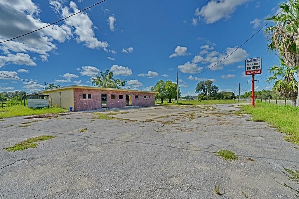 Space #1864369